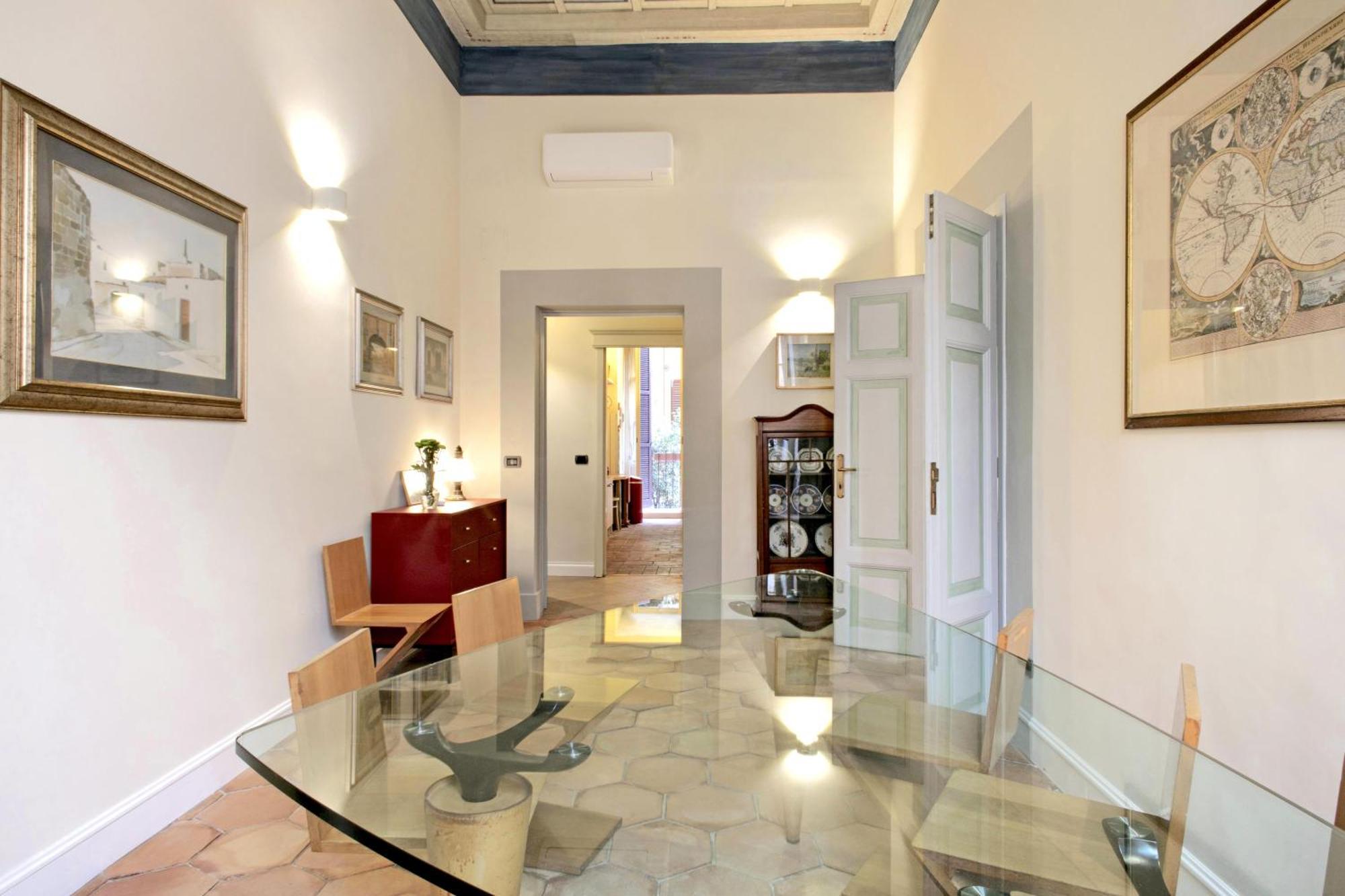 Апартаменты Trevi Luxury Рим Экстерьер фото
